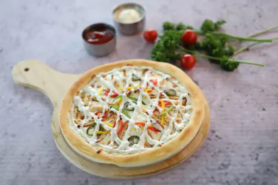 CHICKEN RANCH PIZZA..