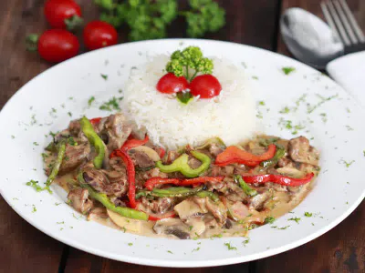 BEEF STROGANOOF