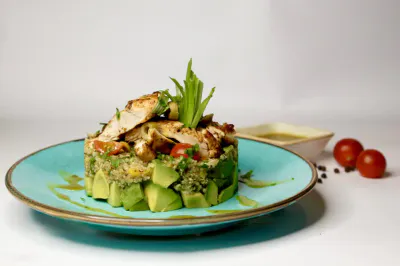 QUINOA SALAD
