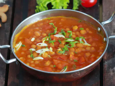 BAKED BEANS