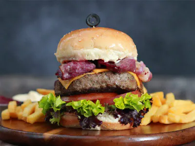 BACON BEEF BURGER