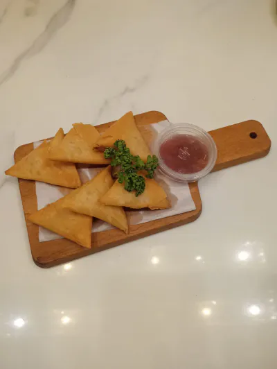 CHEESE SAMBOSA
